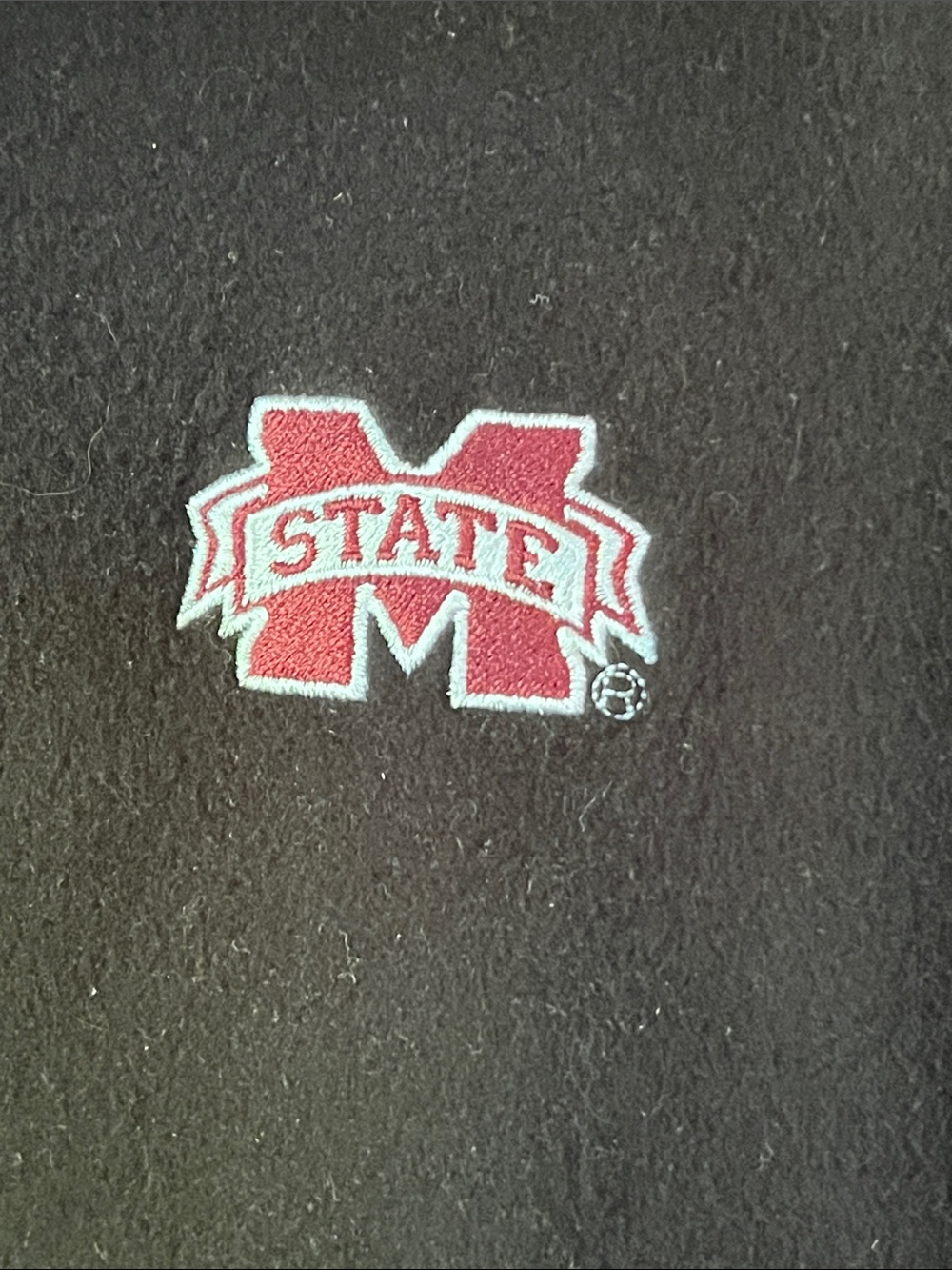 Mississippi State Rivarly Threads Pullover - Picture 6 of 10